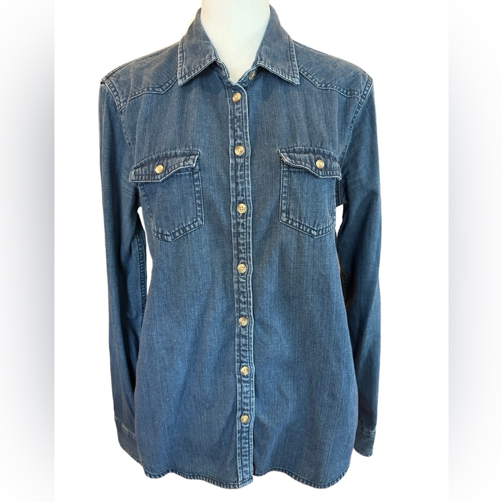 American Eagle women’s denim button shirt medium western casual
